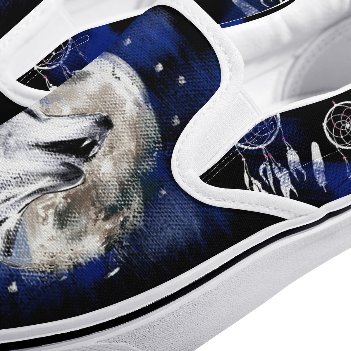 Wolf Dreamcatcher New Slip On Shoes